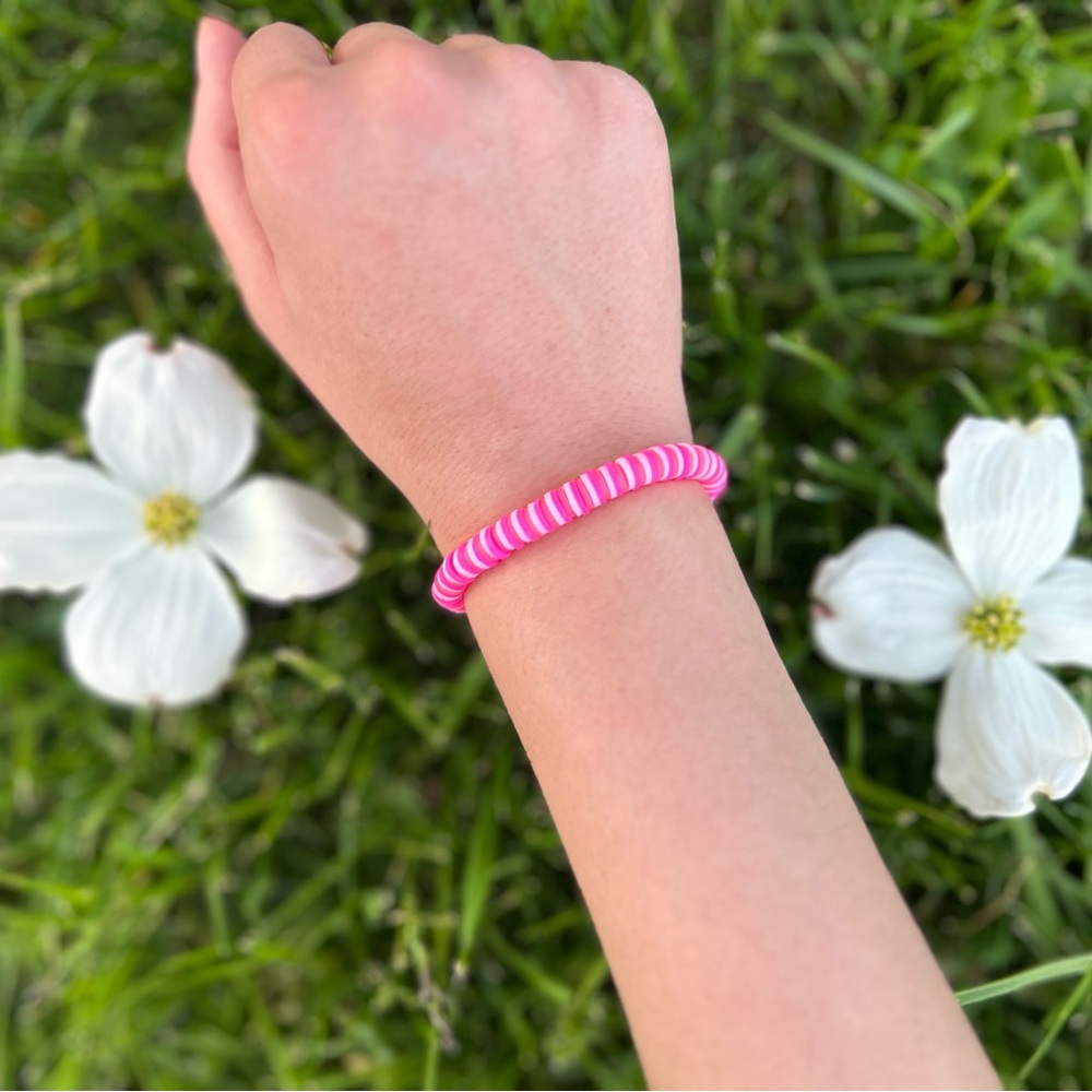 Pink Beaded basic bracelet